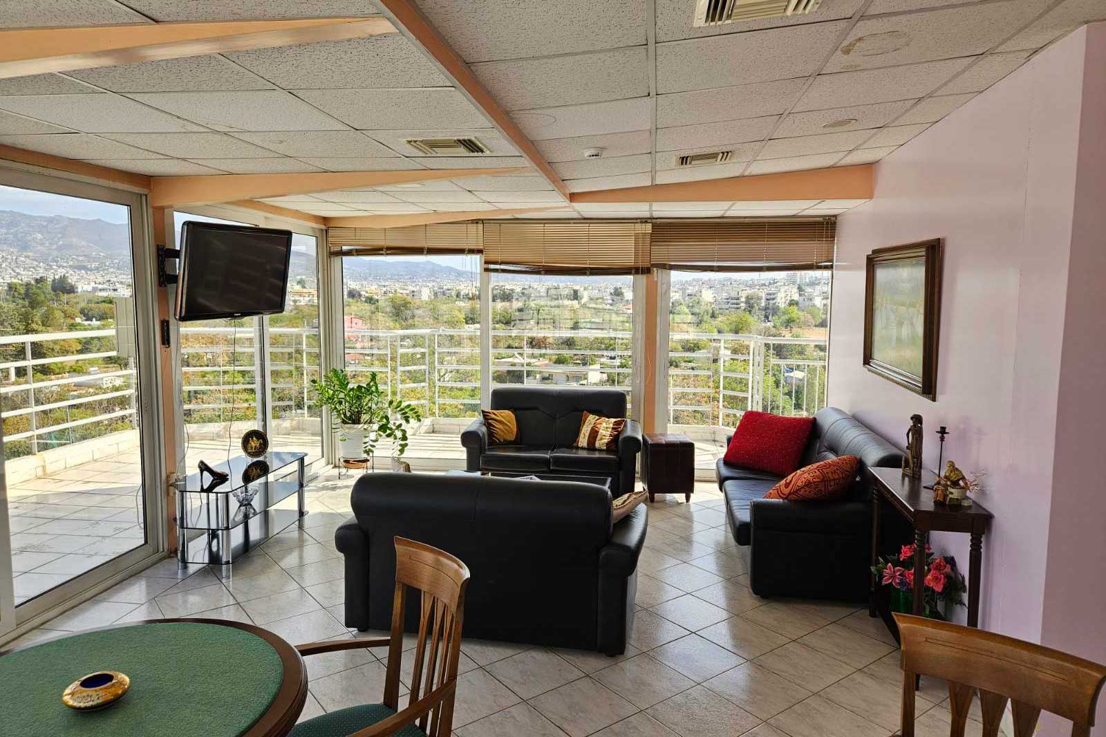 1763462780399_scaled